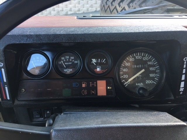 1984 Land Rover Defender 110 - photo 9