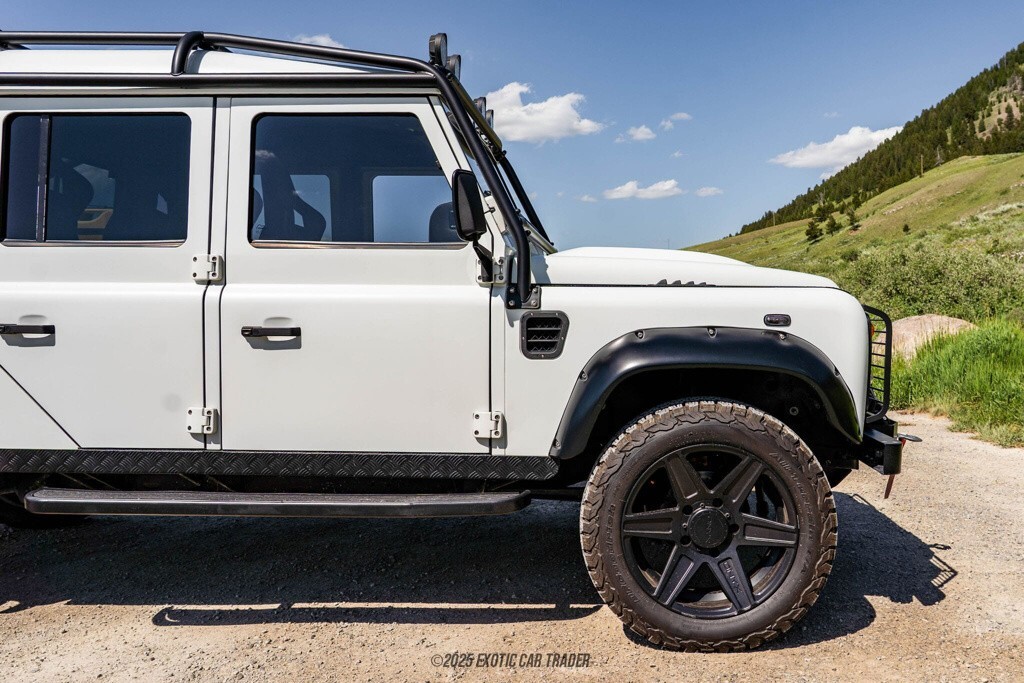 1984 Land Rover Defender 127 by ECD Automotive Design - photo 11
