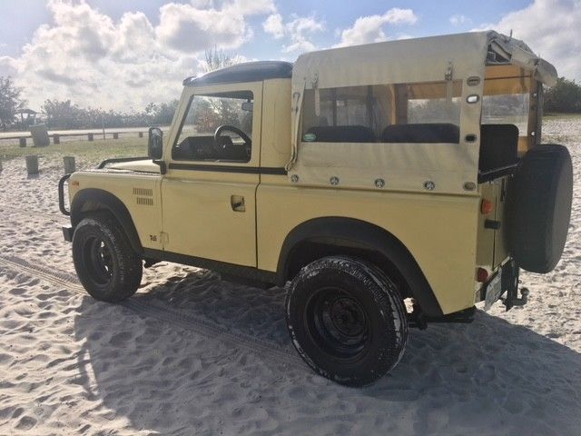 1984 Land Rover Defender SANTANA - photo 9