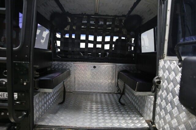 1984 Land Rover Defender - photo 13