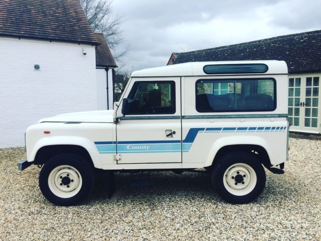 1984 Land Rover Defender - photo 2