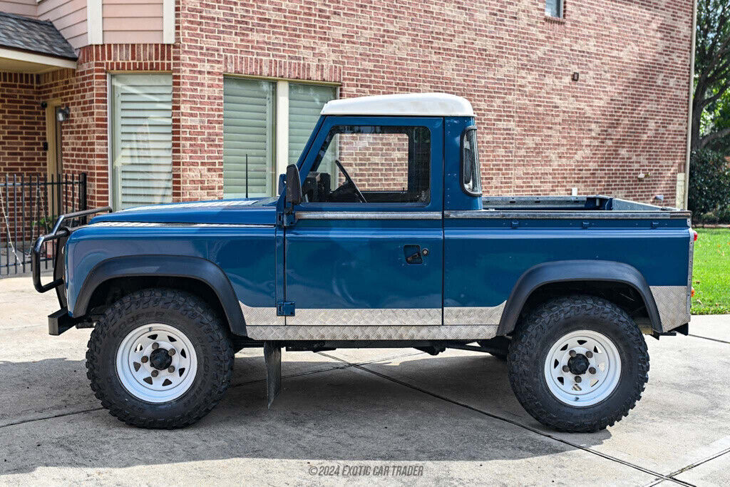 1984 Land Rover Defender Pickup - photo 3