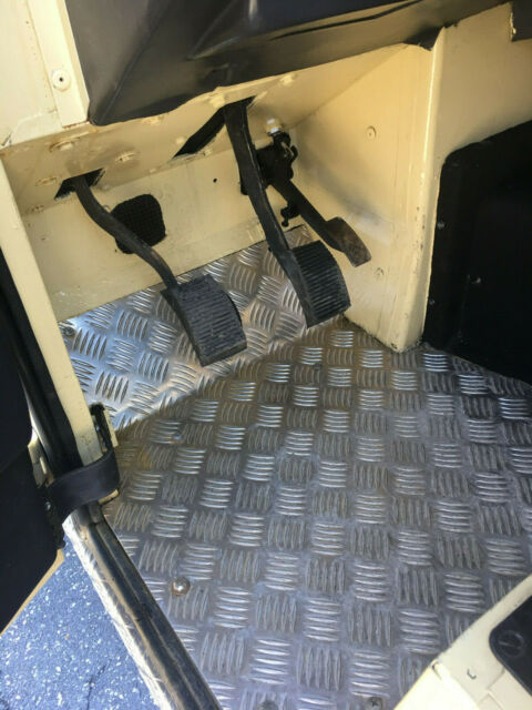 1984 Land Rover Defender - photo 11