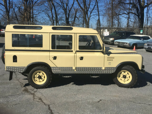 1984 Land Rover Defender - photo 2
