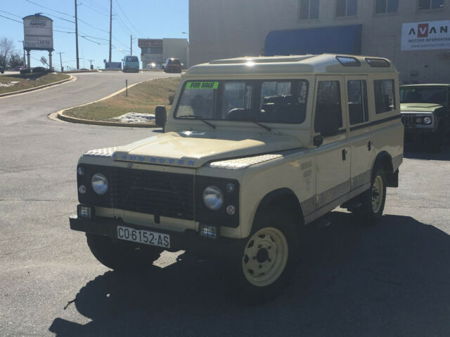 1984 Land Rover Defender - photo 4