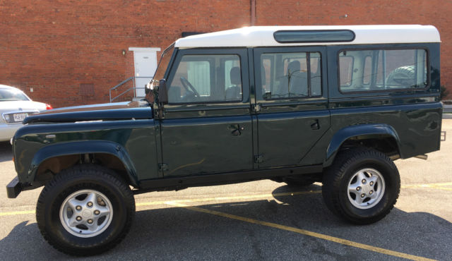 1984 LHD Auto 110 - Rebuilt 4.0 V8 with Auto Trans! 1984 Land Rover Defender Base Sport Utility 2-Door