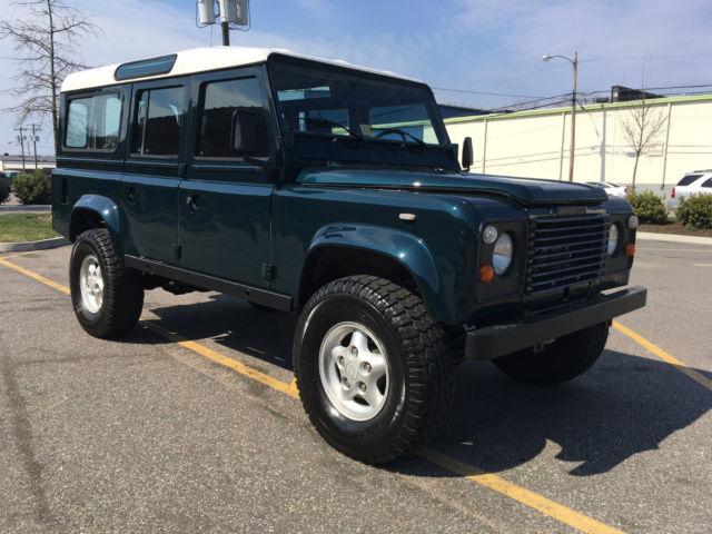 1984 Land Rover Defender Base Sport Utility 2-Door - photo 4