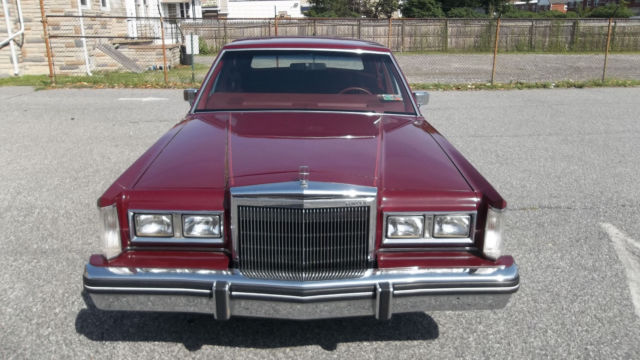 1984 Lincoln Town Car SIGNATURE - photo 5