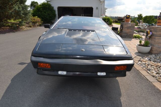 1984 Lotus Esprit 5-SPEED. ALLOYS. 2.2 LITER. 210 HP - photo 3