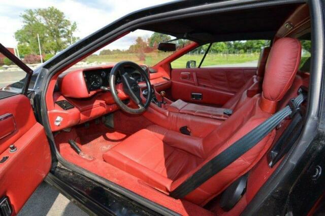 1984 Lotus Esprit Turbo / CLEAN TITLE/ 87,000 MILES /AC - photo 6