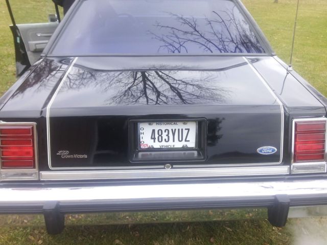 1984 Ford Crown Victoria LTD - photo 3