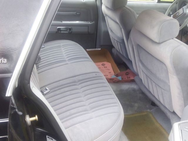 1984 Ford Crown Victoria LTD - photo 6