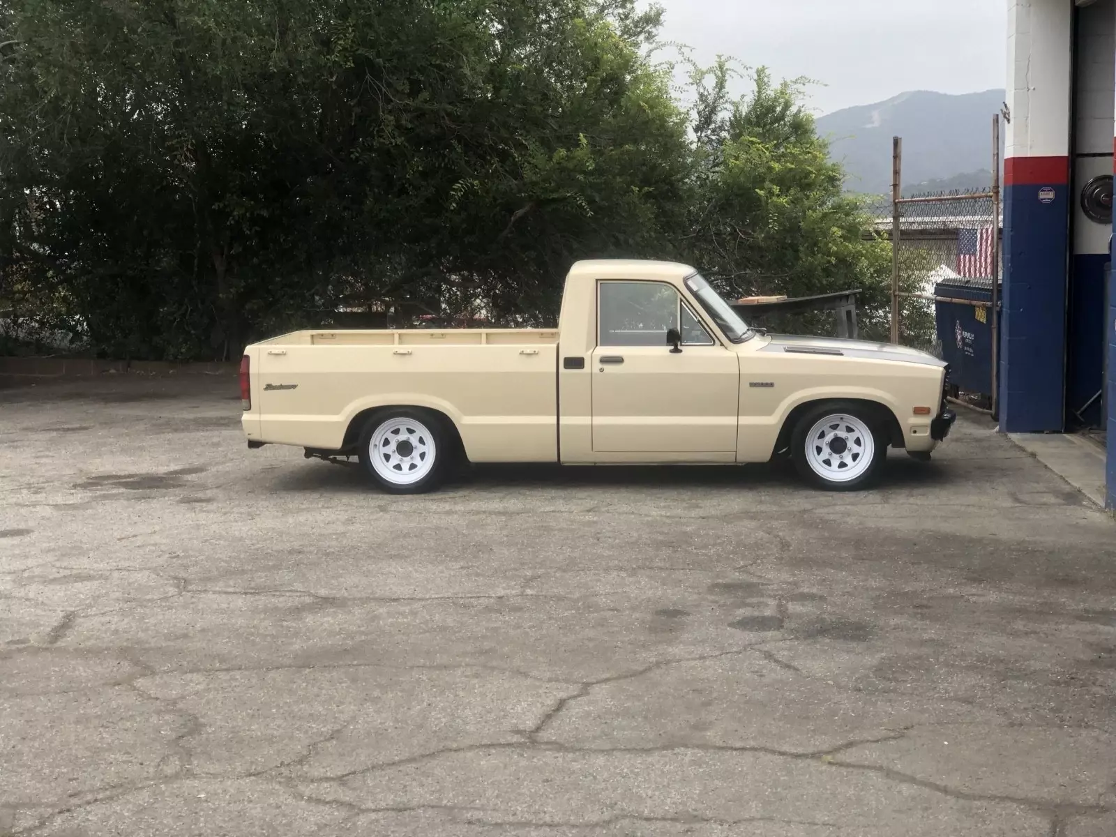 1984 Mazda B-Series Pickups Brown 1984 Mazda B-Series Pickups