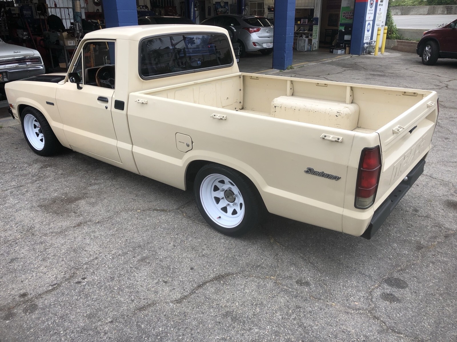 1984 Mazda B-Series Pickups - photo 3