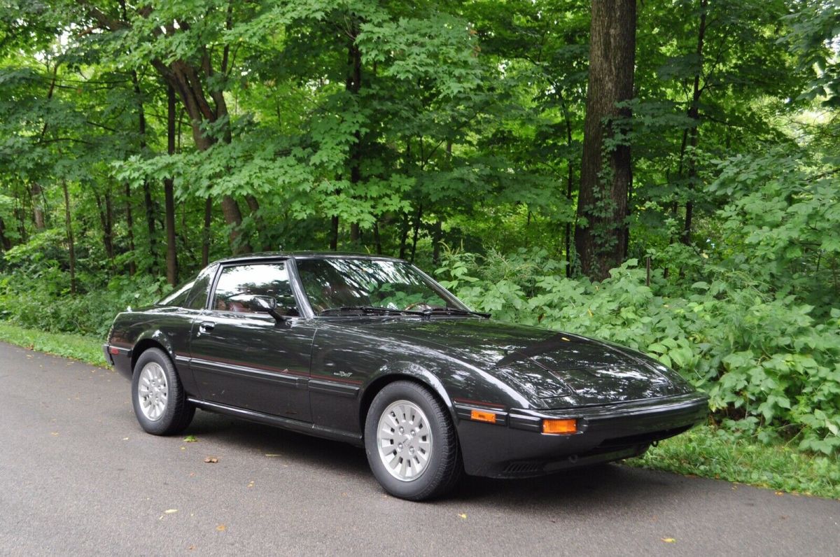 1984 Mazda RX-7 Coupe Black RWD Manual 13B 1984 Mazda RX-7 13B