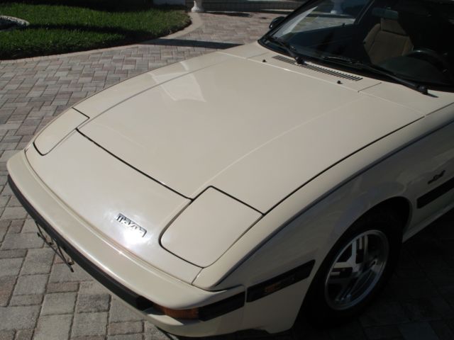 1984 Mazda RX-7 GS - photo 2