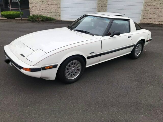 1984 Mazda RX-7 GSLSE - photo 2
