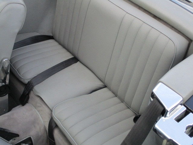 1984 Mercedes-Benz 300-Series 380SL - photo 7
