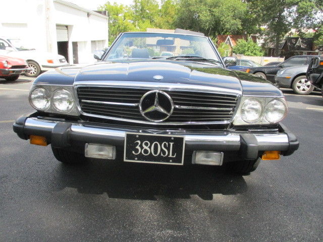 1984 Mercedes-Benz SL-Class - photo 6