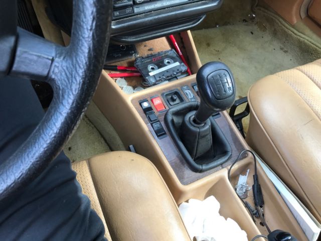 1984 Mercedes-Benz 190-Series 2.2 L - photo 8