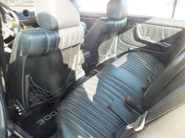 1984 Mercedes-Benz 300-Series 4S - photo 8