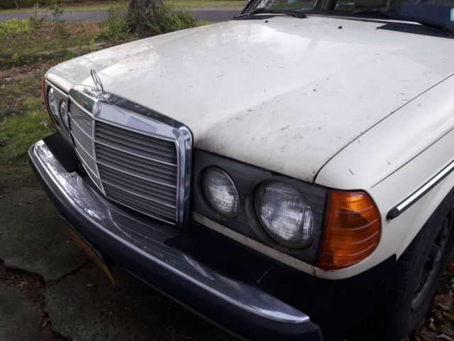 1984 Mercedes-Benz 300-Series - photo 3
