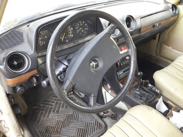 1984 Mercedes-Benz 300-Series - photo 4