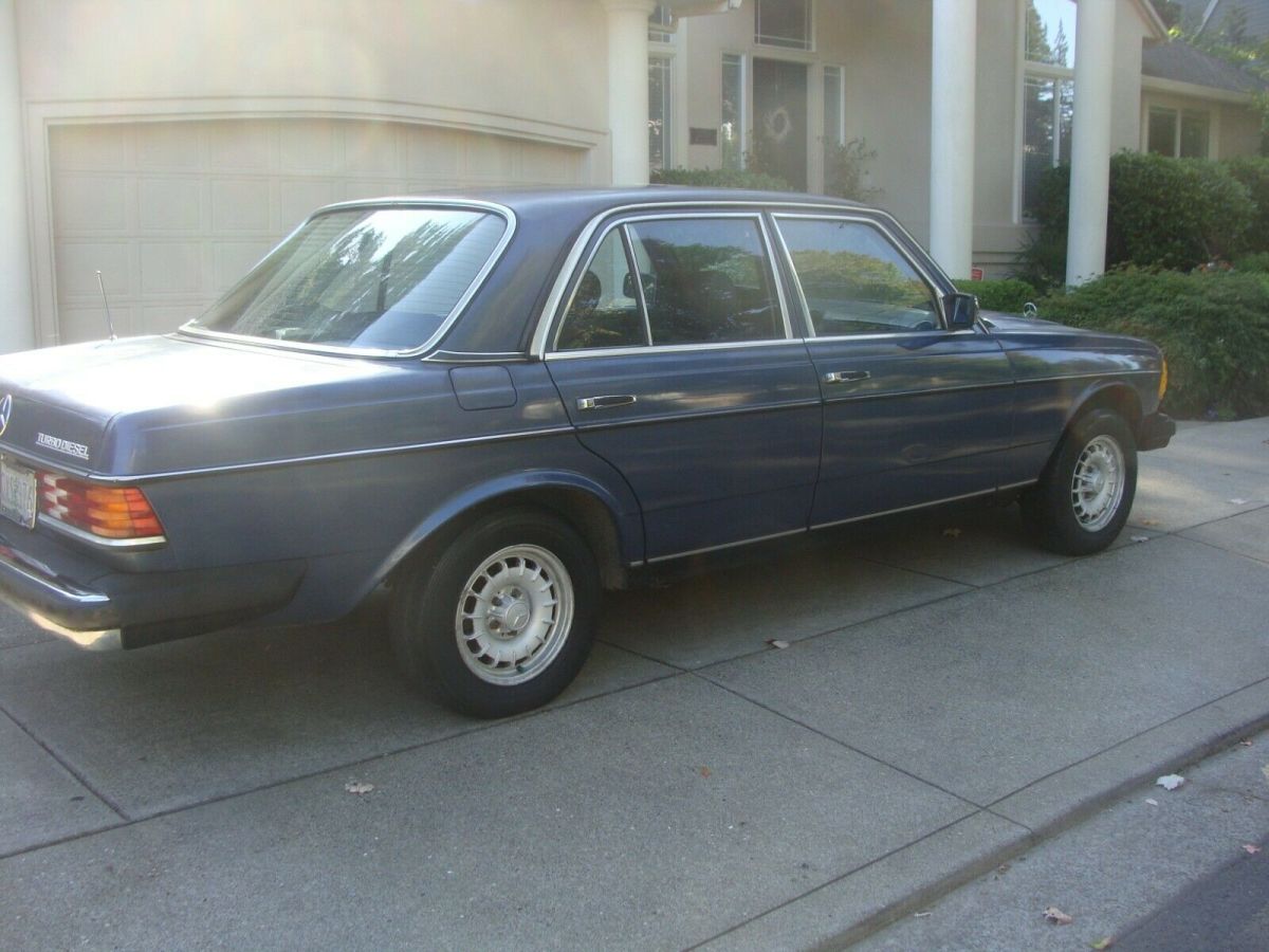 1984 Mercedes-Benz 300-Series - photo 12