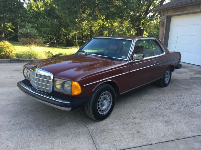 1984 Mercedes 300CD Turbo 125k miles 1984 Mercedes-Benz 300-Series