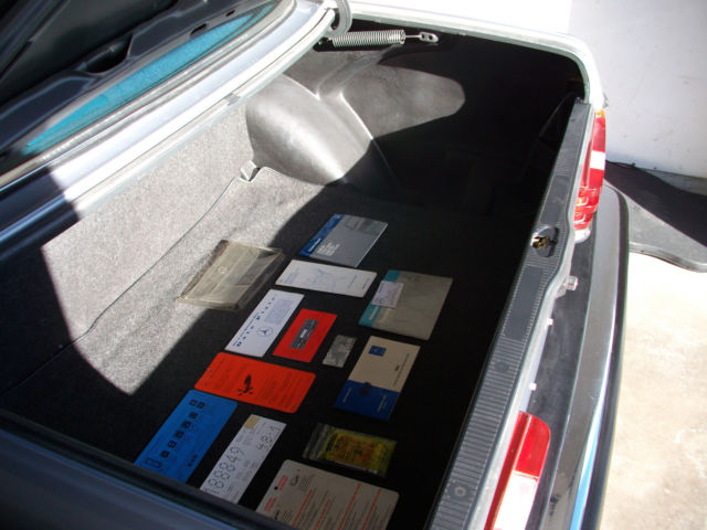 1984 Mercedes-Benz 300-Series CD Turbo Diesel 1 Owner 85K Miles - photo 9
