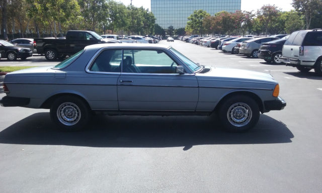 1984 Mercedes 300CD turbo diesel coupe 164k miles 1984 Mercedes-Benz 300-Series 2 door turbo diesel coupe