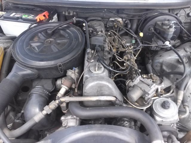 1984 Mercedes-Benz 300-Series 2 door turbo diesel coupe - photo 9