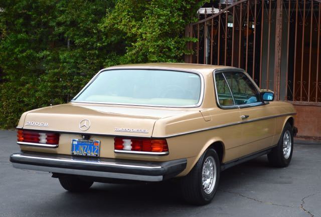 1984 Mercedes-Benz 300-Series 2 door coupe - photo 10