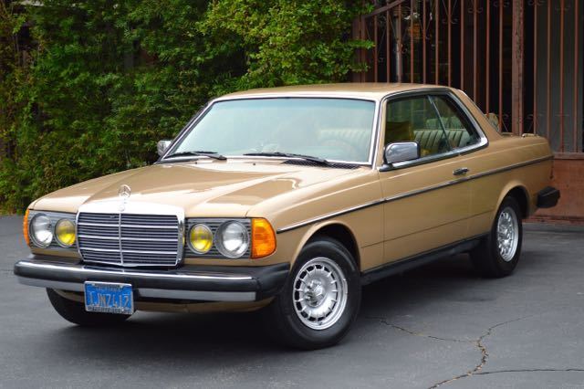 1984 Mercedes-Benz 300-Series 2 door coupe - photo 2
