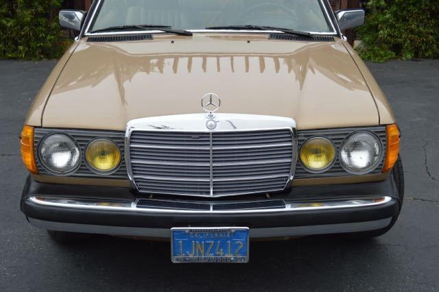 1984 Mercedes-Benz 300-Series 2 door coupe - photo 8