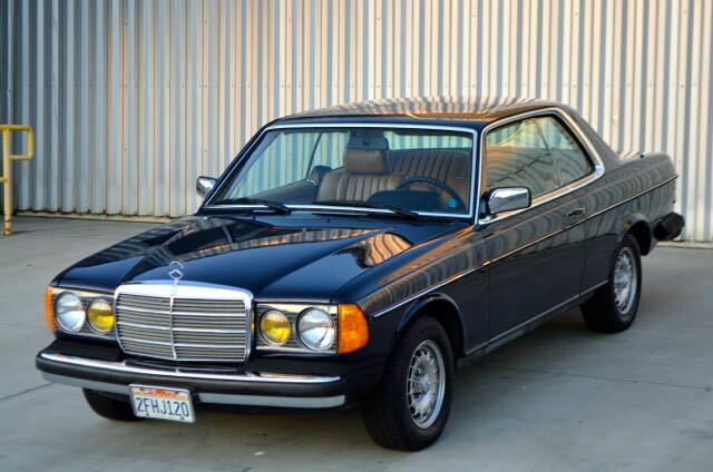 1984 Mercedes-Benz 300-Series 2 door pillar less coupe - photo 2