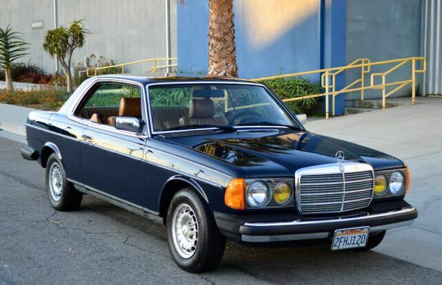 1984 Mercedes-Benz 300-Series 2 door pillar less coupe - photo 3