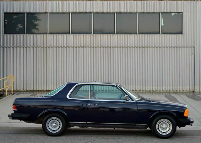 1984 Mercedes-Benz 300-Series 2 door pillar less coupe - photo 4