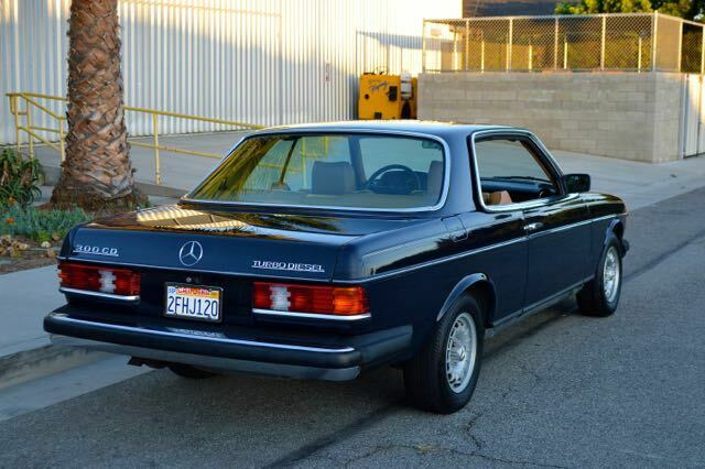 1984 Mercedes-Benz 300-Series 2 door pillar less coupe - photo 8