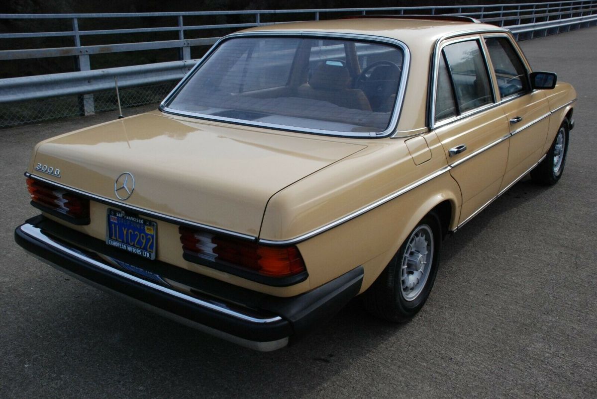 1984 Mercedes-Benz 300-Series European - photo 2