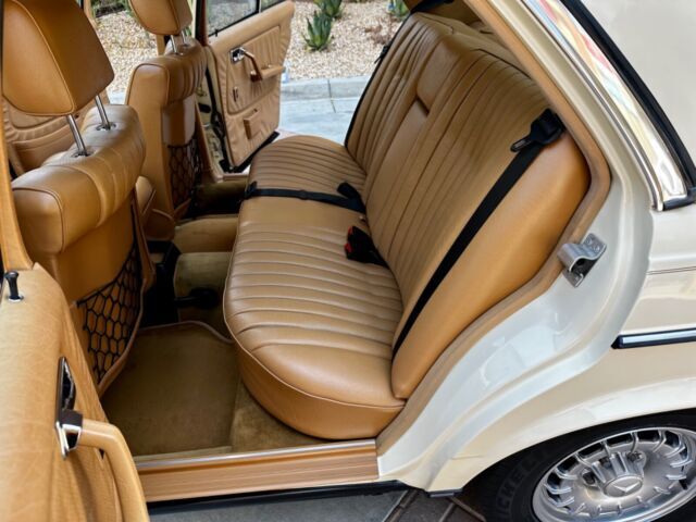 1984 Mercedes-Benz 300-Series 300D turbo diesel w123 240D w126 300sd w115 - photo 13