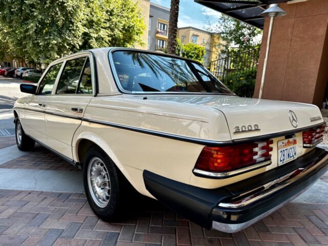 1984 Mercedes-Benz 300-Series 300D turbo diesel w123 240D w126 300sd w115 - photo 8