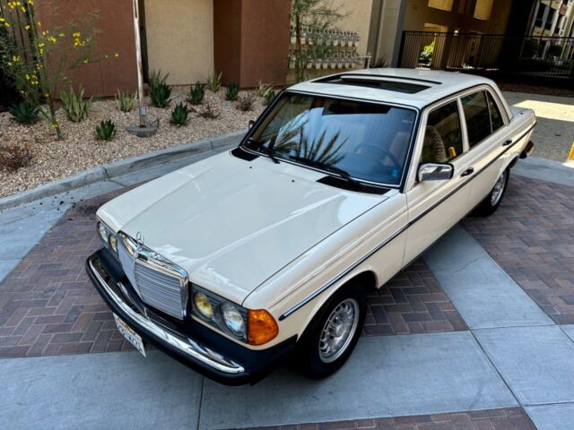 1984 Mercedes-Benz 300-Series 300D turbo diesel w123 240D w126 300sd w115 - photo 9