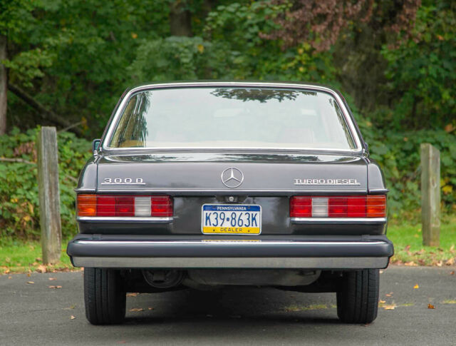 1984 Mercedes-Benz 300-Series 300D TURBO DIESEL I5 LOW 111K mi Southern CARFAX - photo 13