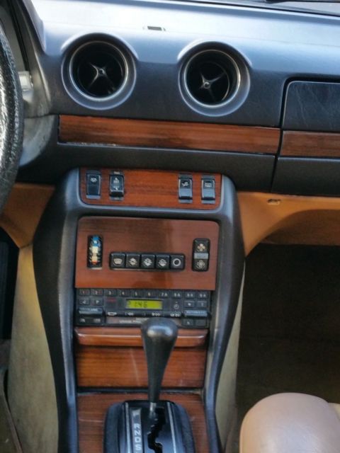 1984 Mercedes-Benz 300-Series 300D - photo 13