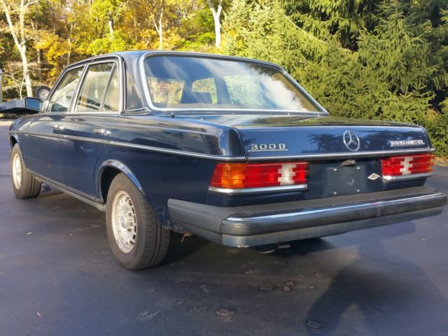 1984 Mercedes-Benz 300-Series 300D - photo 7