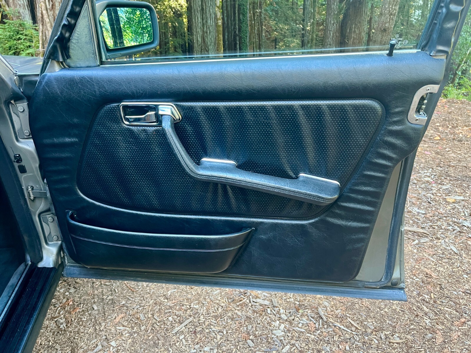 1984 Mercedes-Benz 300-Series - photo 10