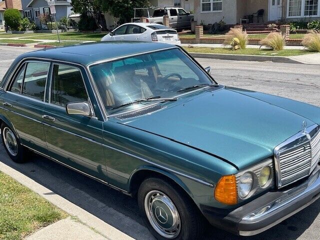 1984 Mercedes-Benz 300 - photo 7
