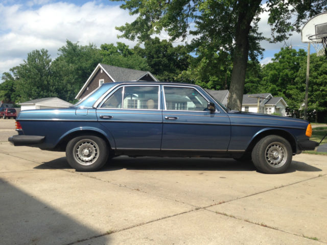 1984 Mercedes-Benz 300-Series - photo 4