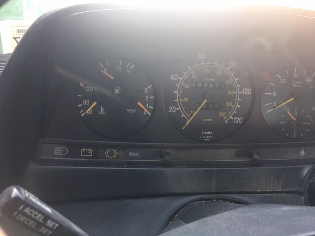 1984 Mercedes-Benz 300-Series turbo diesel - photo 3